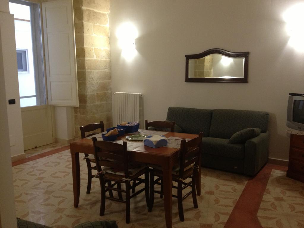 B&B Regina Maria Lecce Cameră foto