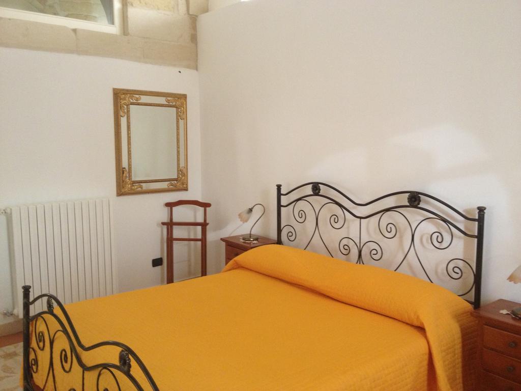 B&B Regina Maria Lecce Cameră foto